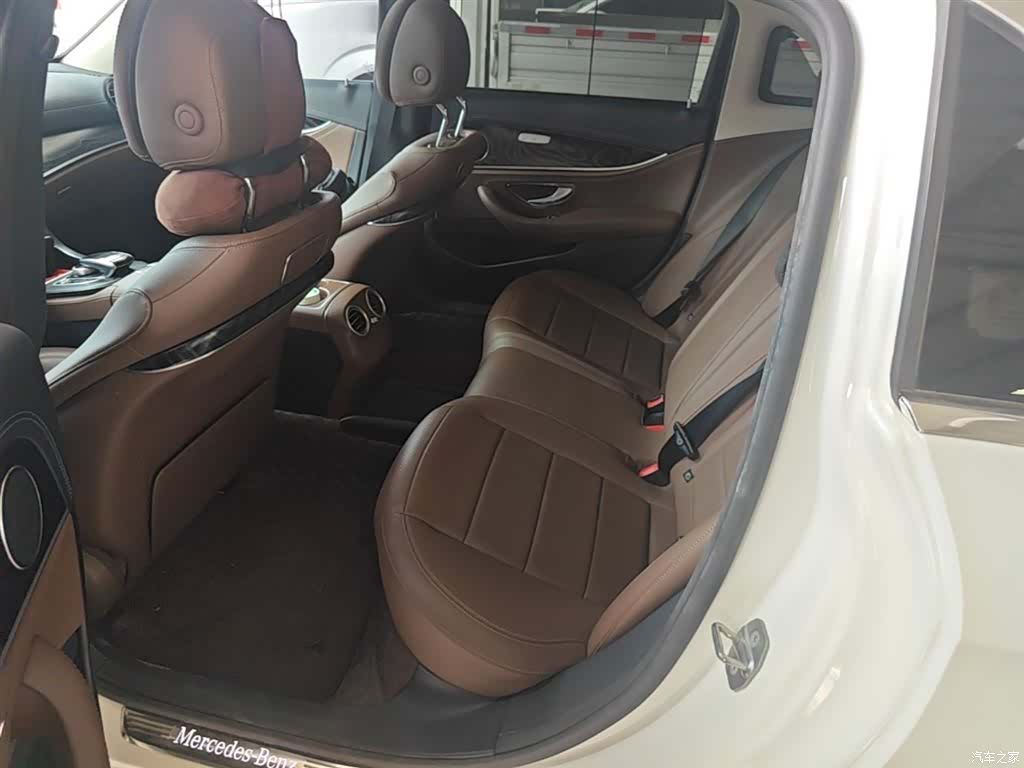 Mercedes-Benz E-Class, 2018 17