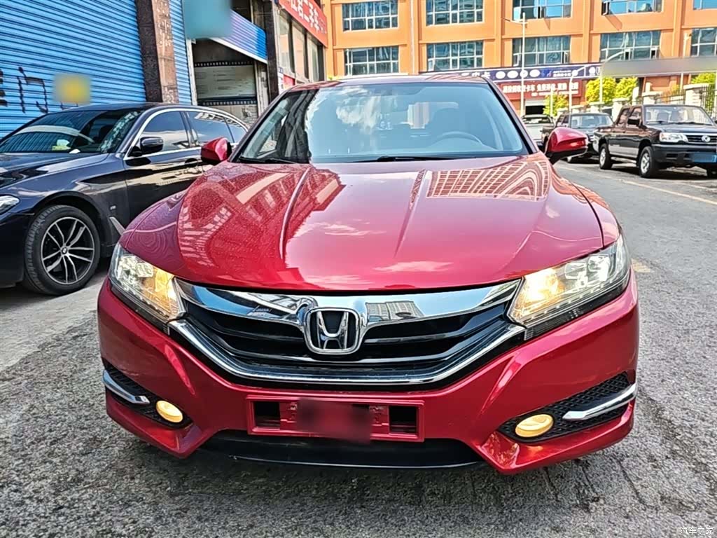 Honda Spirior, 2015 3