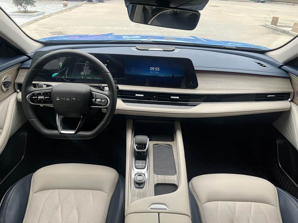 Chery Arrizo 8