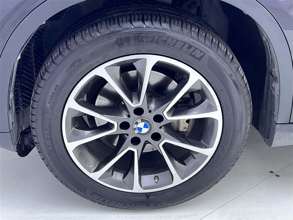 BMW X5, 2015 11