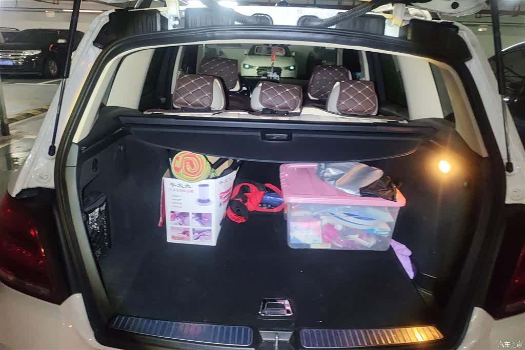 Mercedes-Benz GLK-Class, 2015 4