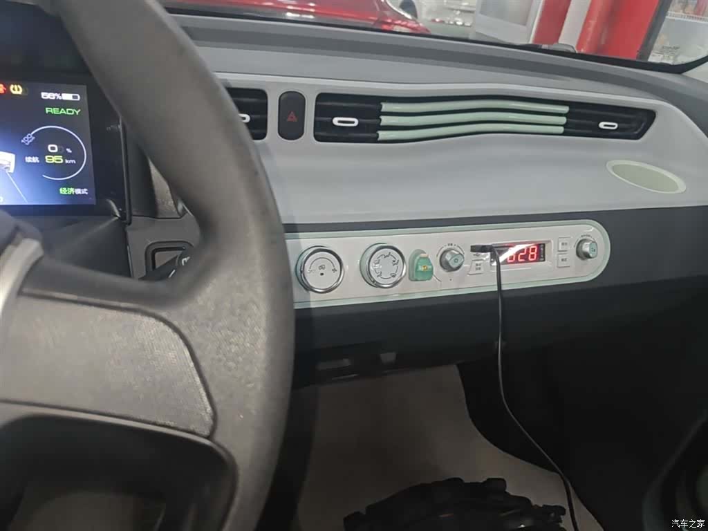 Wuling MINIEV, 2021 13