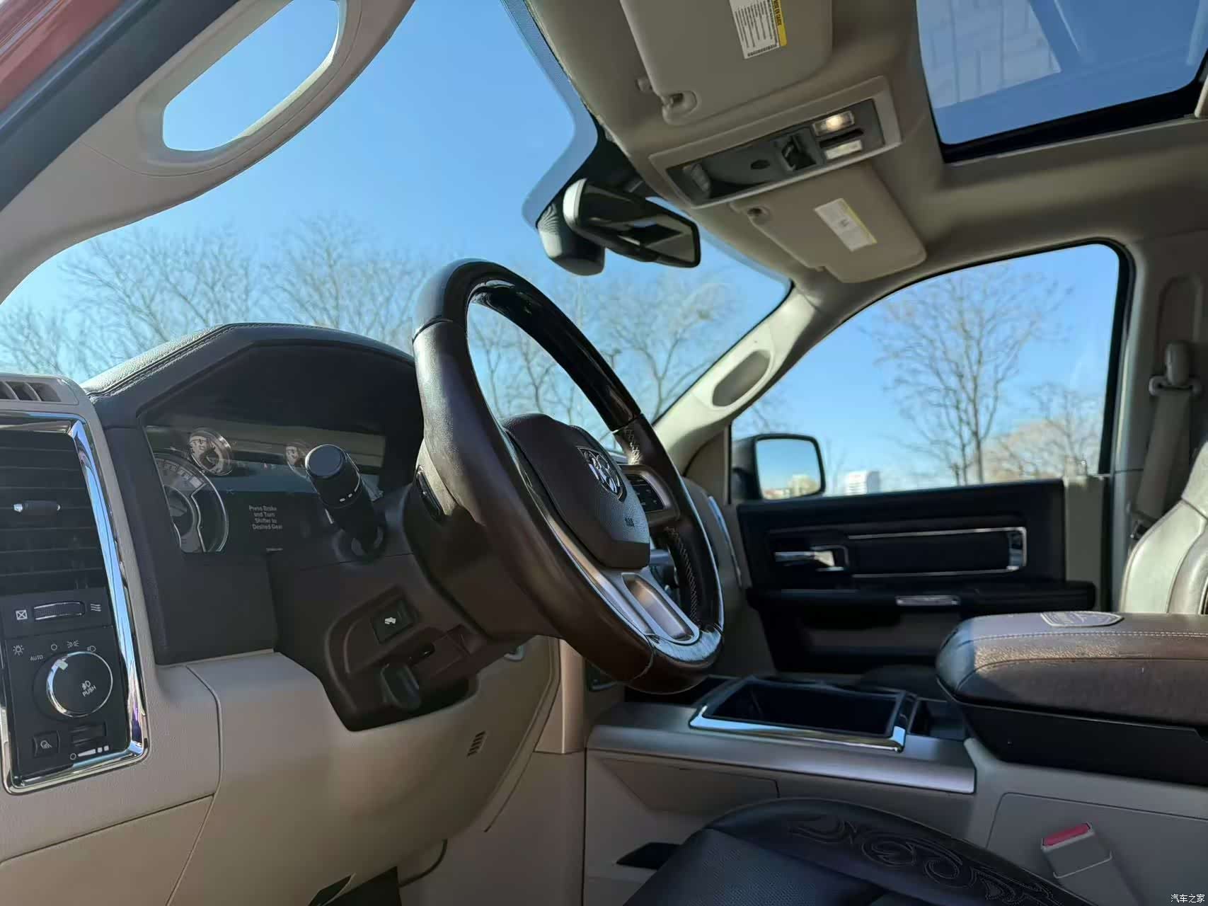RAM Trucks, 2015 9