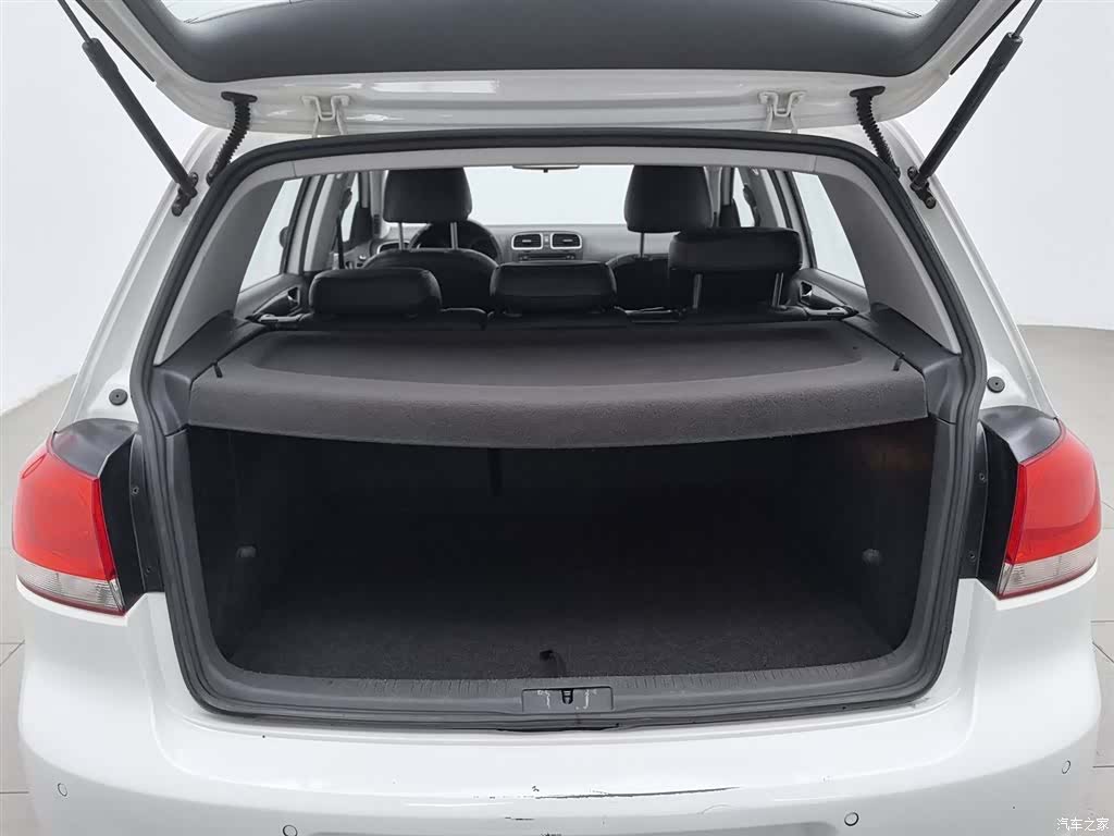 Volkswagen Golf, 2012 16