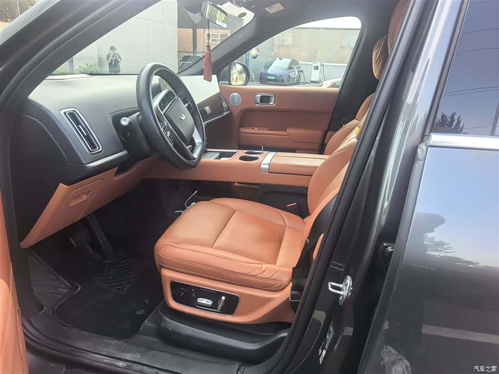 Li Auto L8, 2023 2