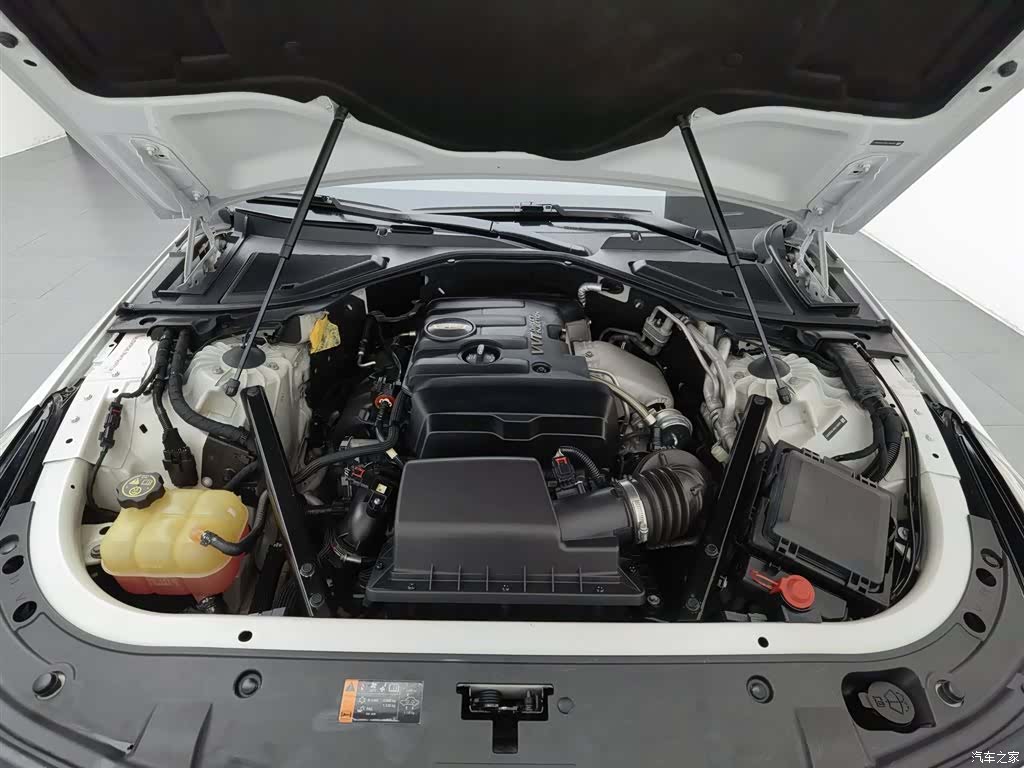 Cadillac CT6, 2018 6