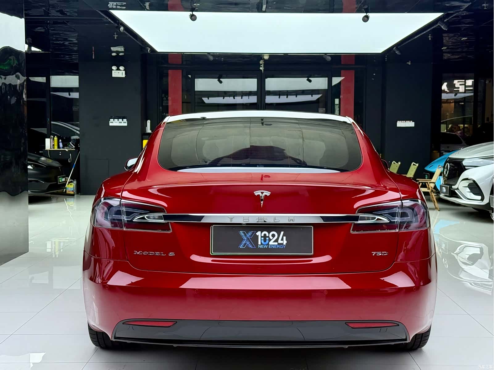 Tesla Model S, 2018 14