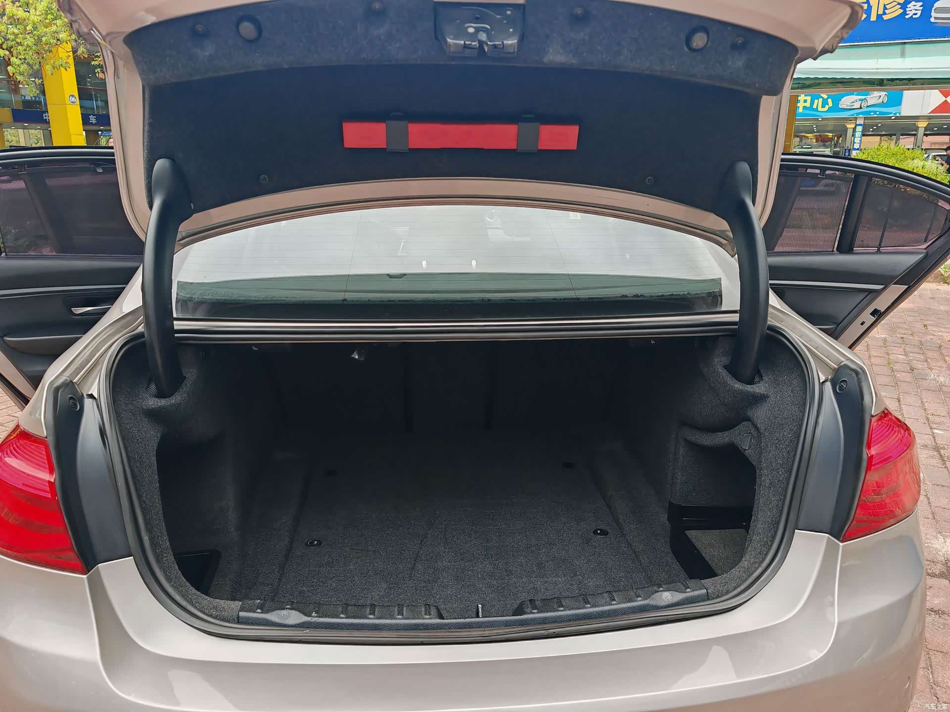 BMW 3 Series, 2017 13
