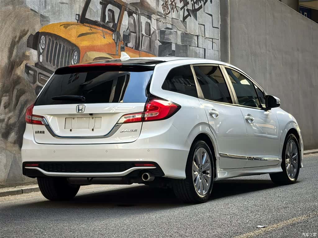 Honda Jade, 2019 все фото
