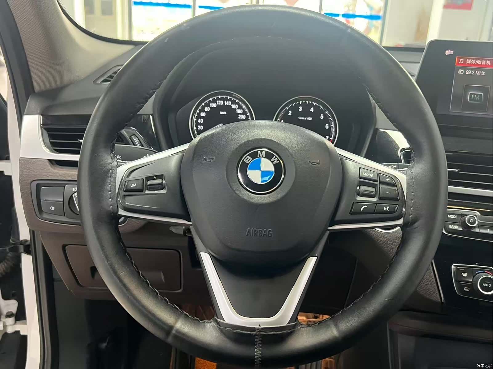 BMW X1, 2020 13