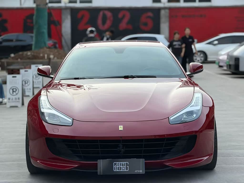 Ferrari GTC4Lusso