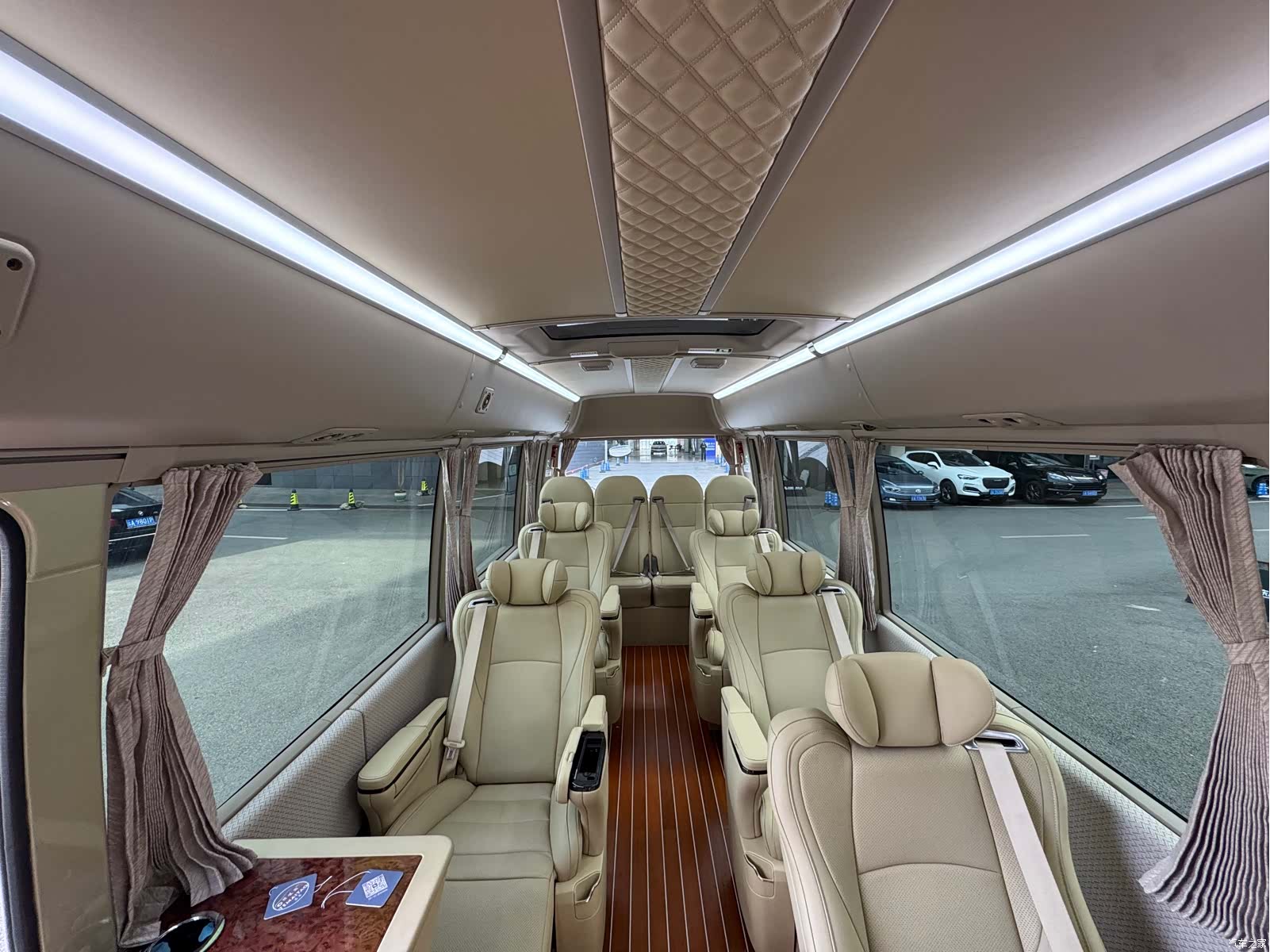Toyota Coaster, 2023 37