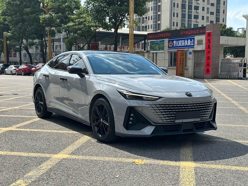 Changan UNI-V Changan UNI-V