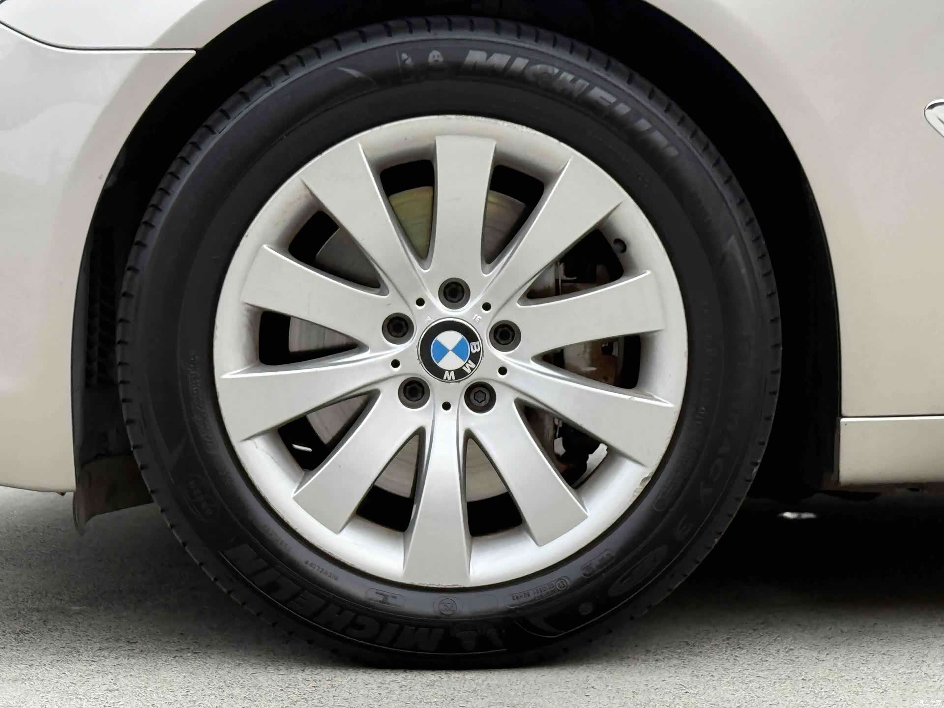 BMW 7 Series, 2011 9