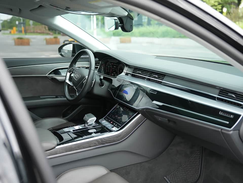Audi A8 Audi A8