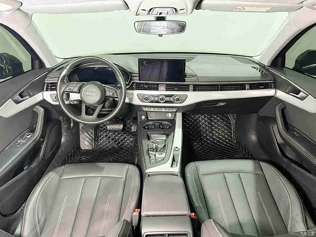 Audi A4L, 2022 9