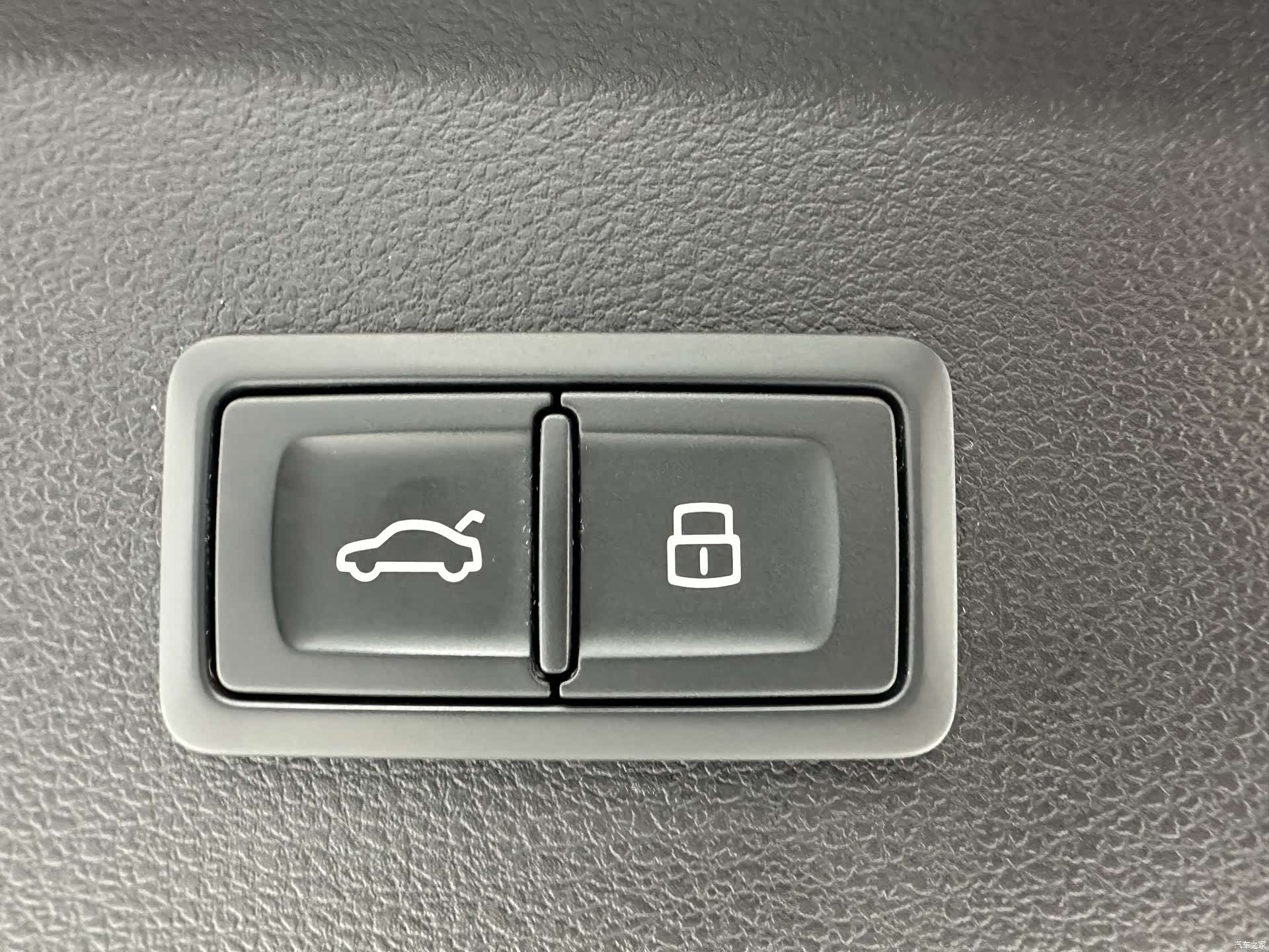 Audi Q2L, 2022 17