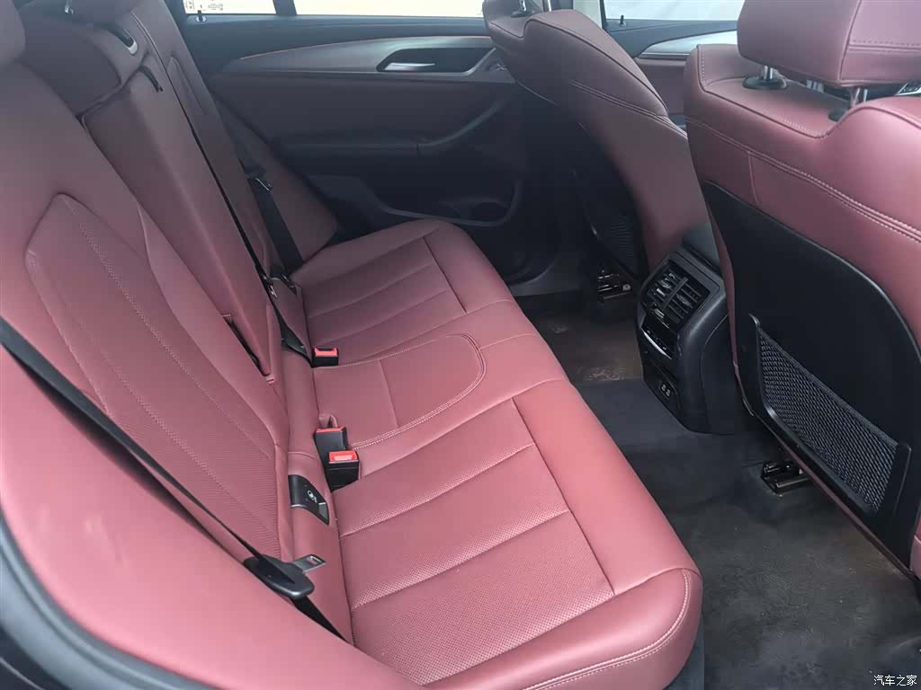 BMW X4, 2024 10