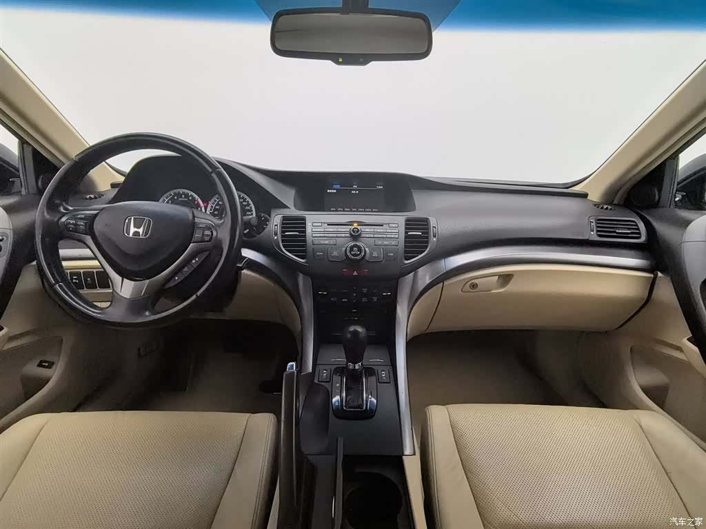 Honda Spirior, 2014 все фото