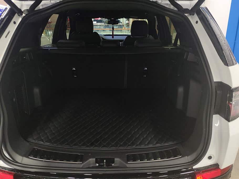 Land Rover Discover sports