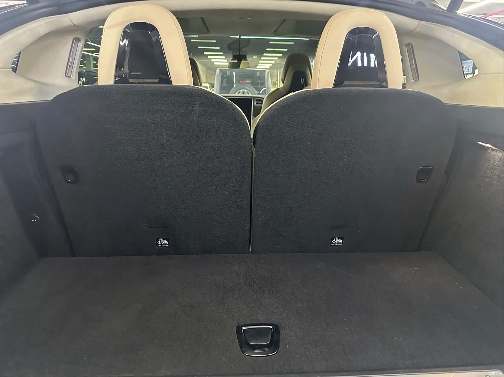 Tesla Model X, 2016 15