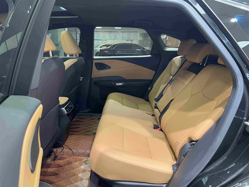 Lexus RX, 2023 8