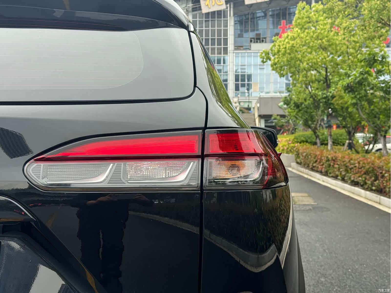 Toyota Frontlander, 2023 11