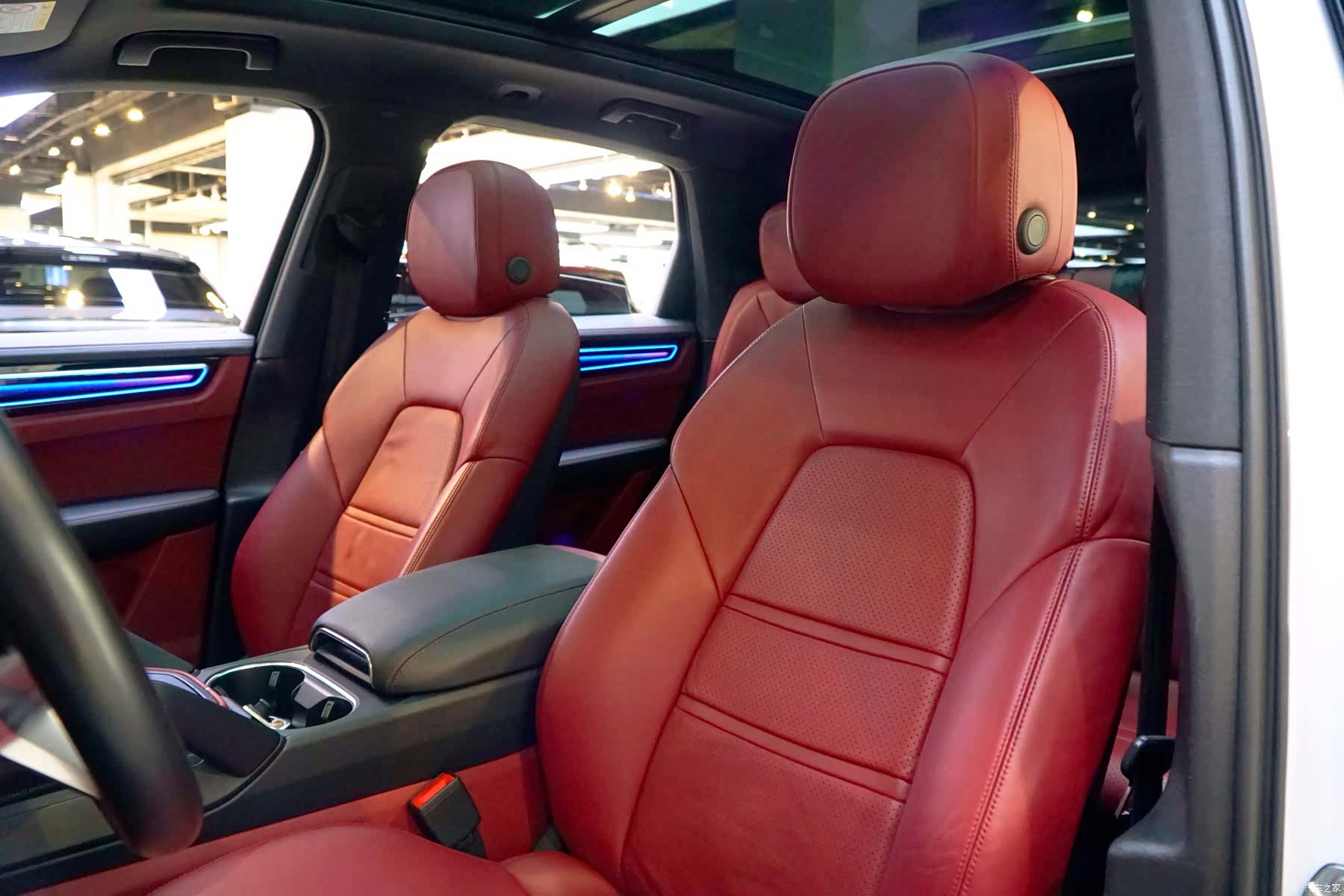 Porsche Cayenne, 2019 9