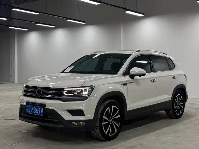 Volkswagen Tharu 2023 — купить из Китая под заказ