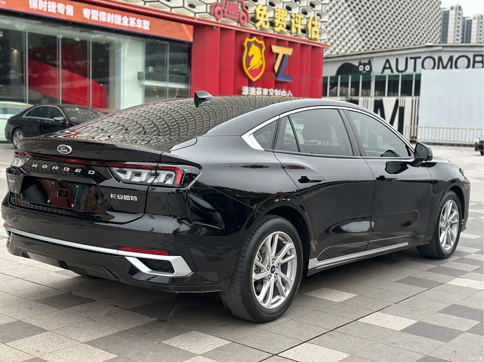 Ford Mondeo, 2023 16