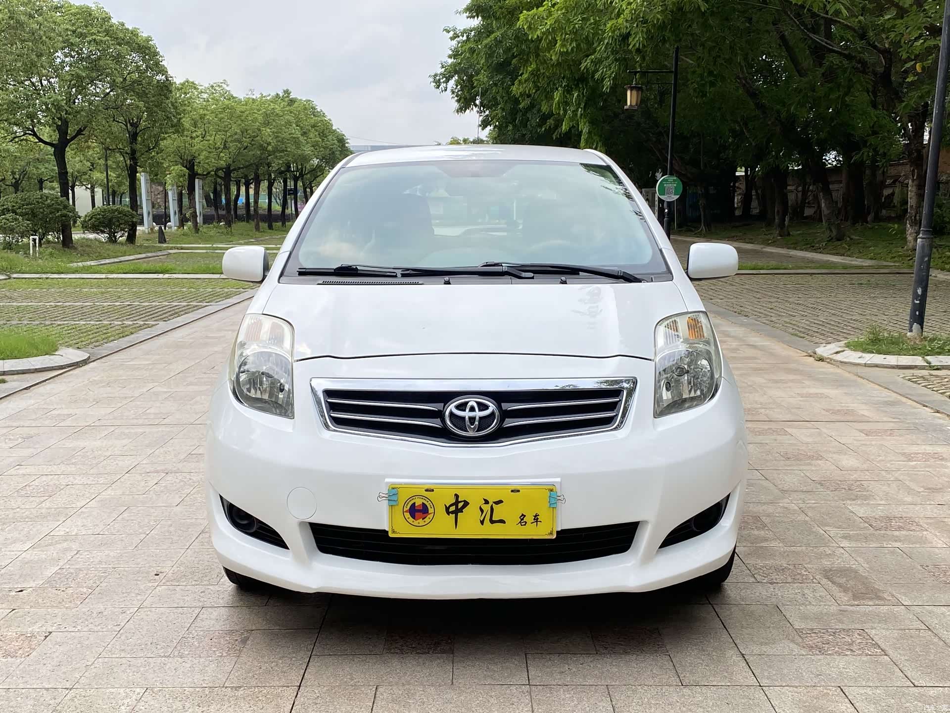 Toyota 1.6E, 2012 2