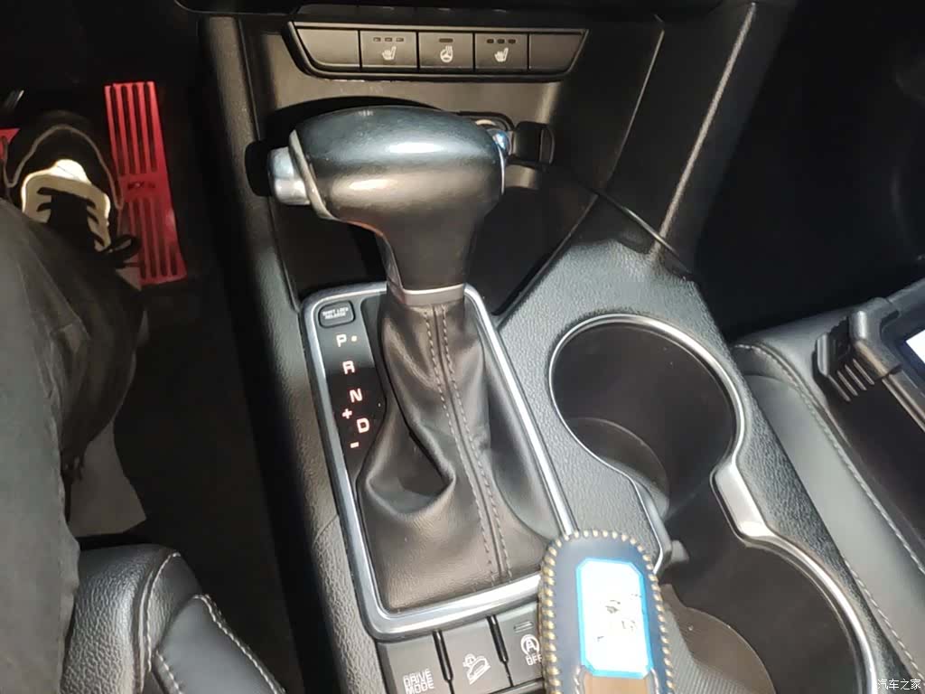Kia KX5, 2016 14