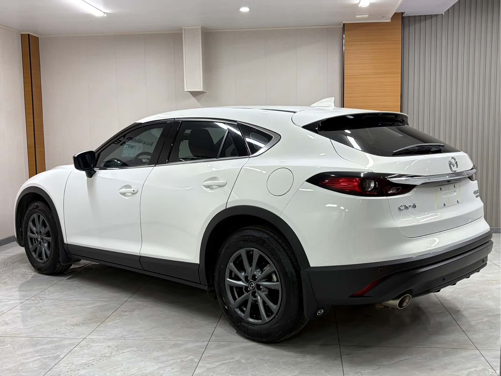 Mazda CX-4, 2021 4