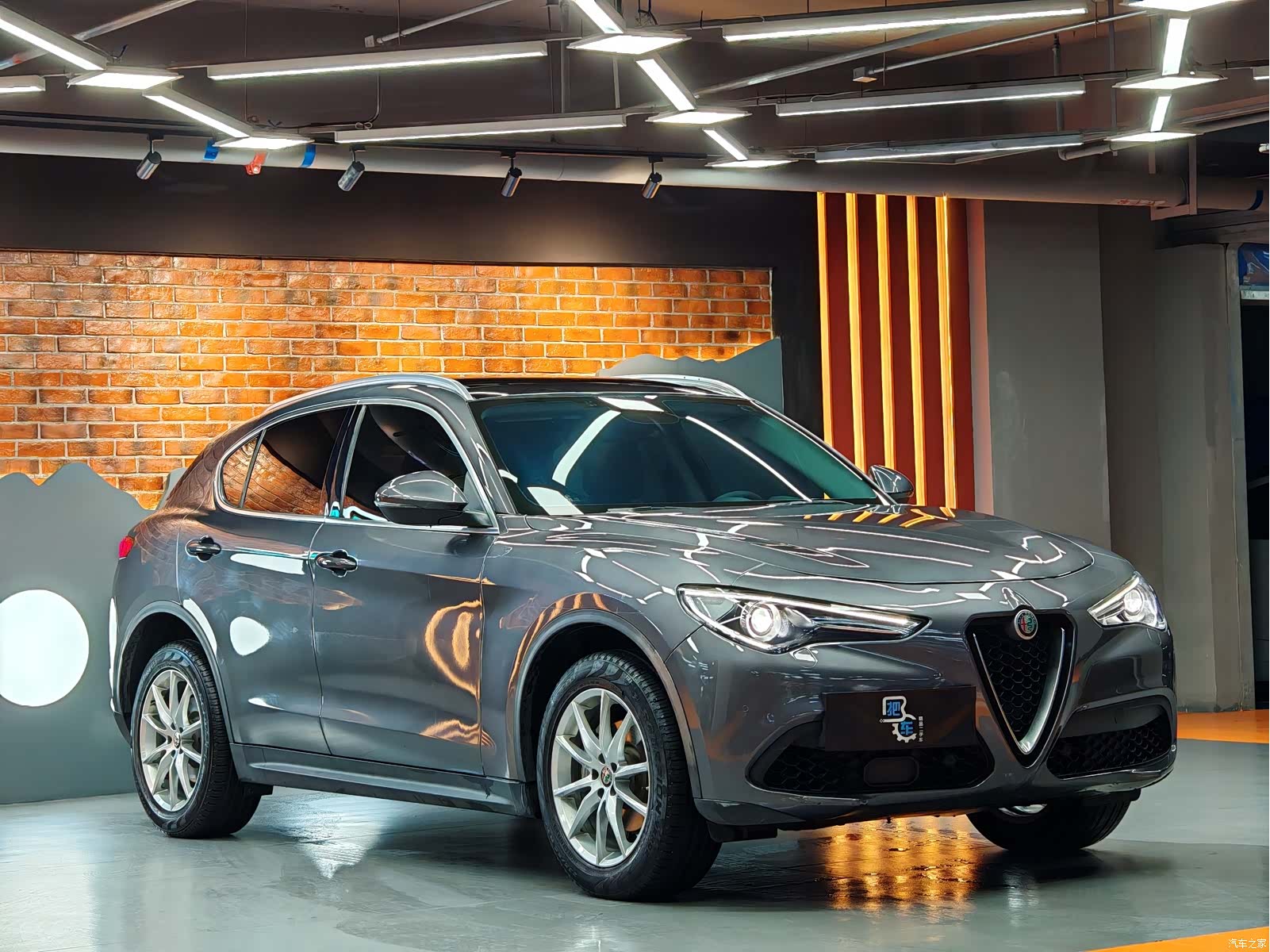 Alfa Romeo Stelvio, 2018 3