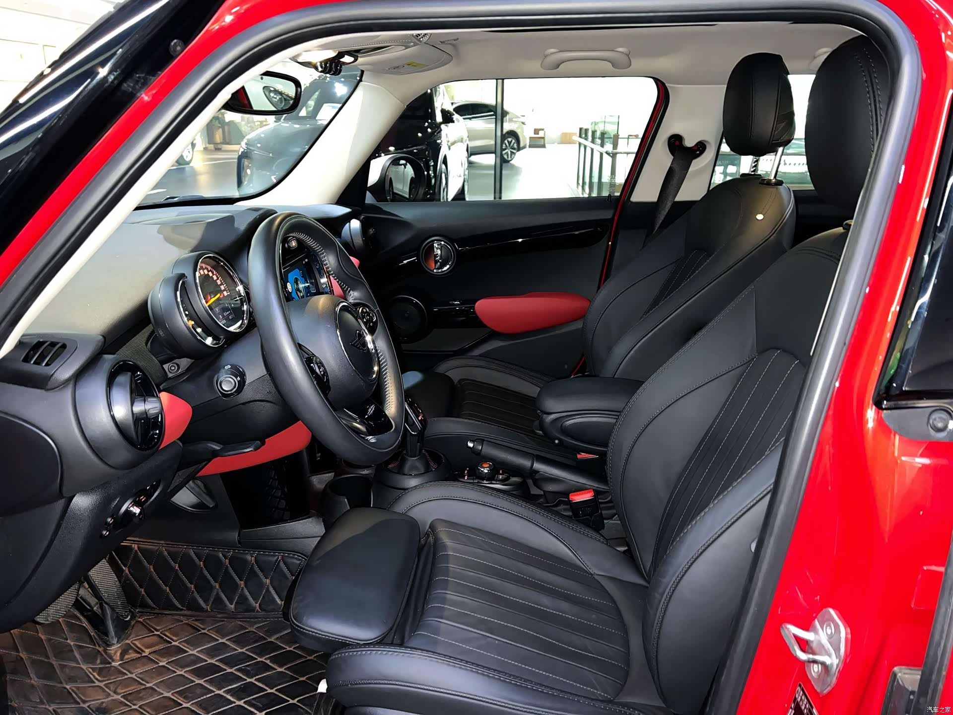 Mini Cooper, 2019 11