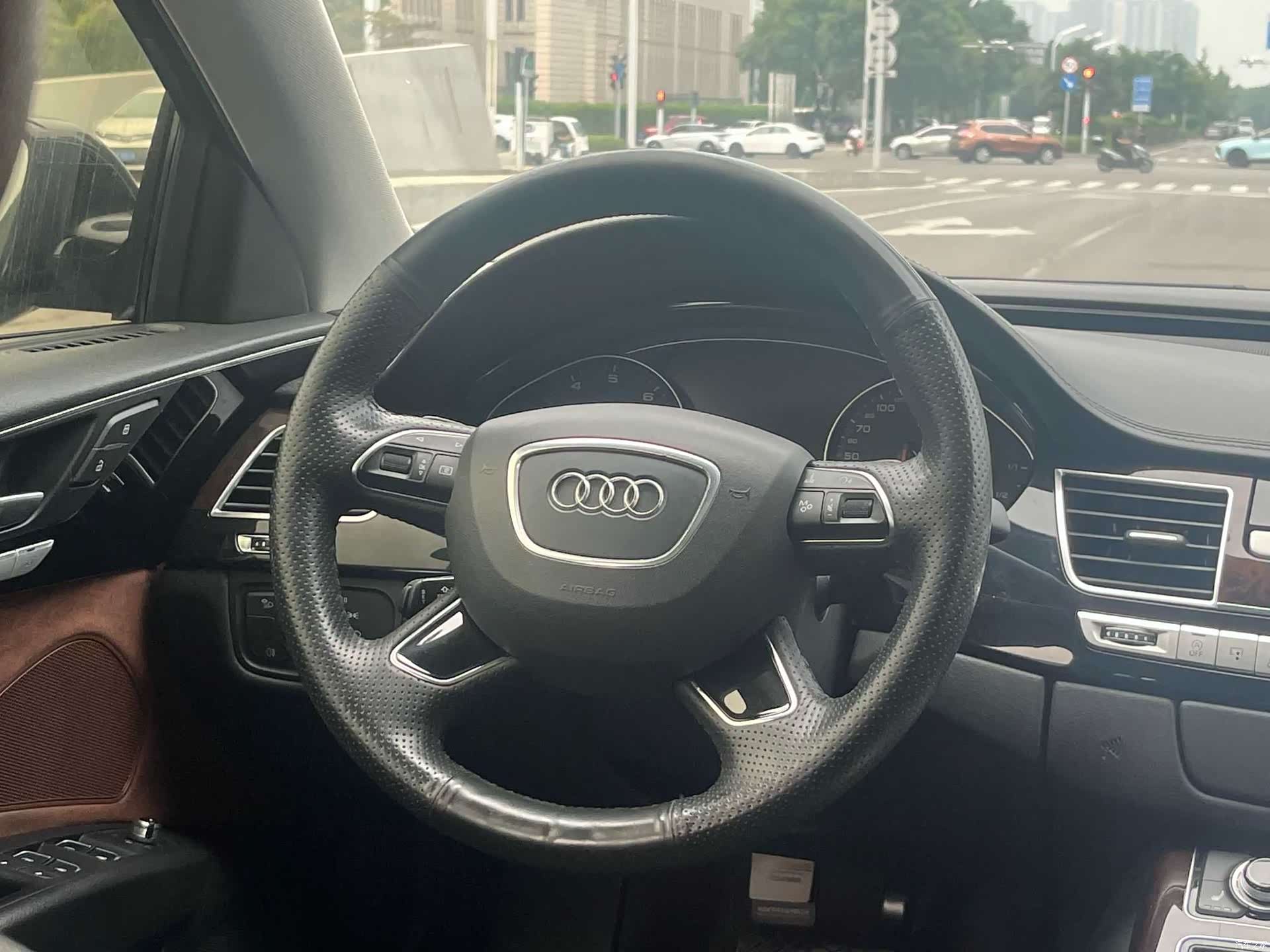 Audi A8L, 2016 10