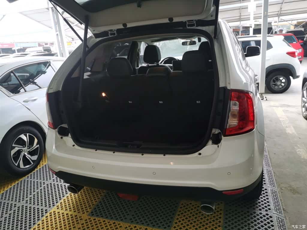 Ford Edge, 2015 18