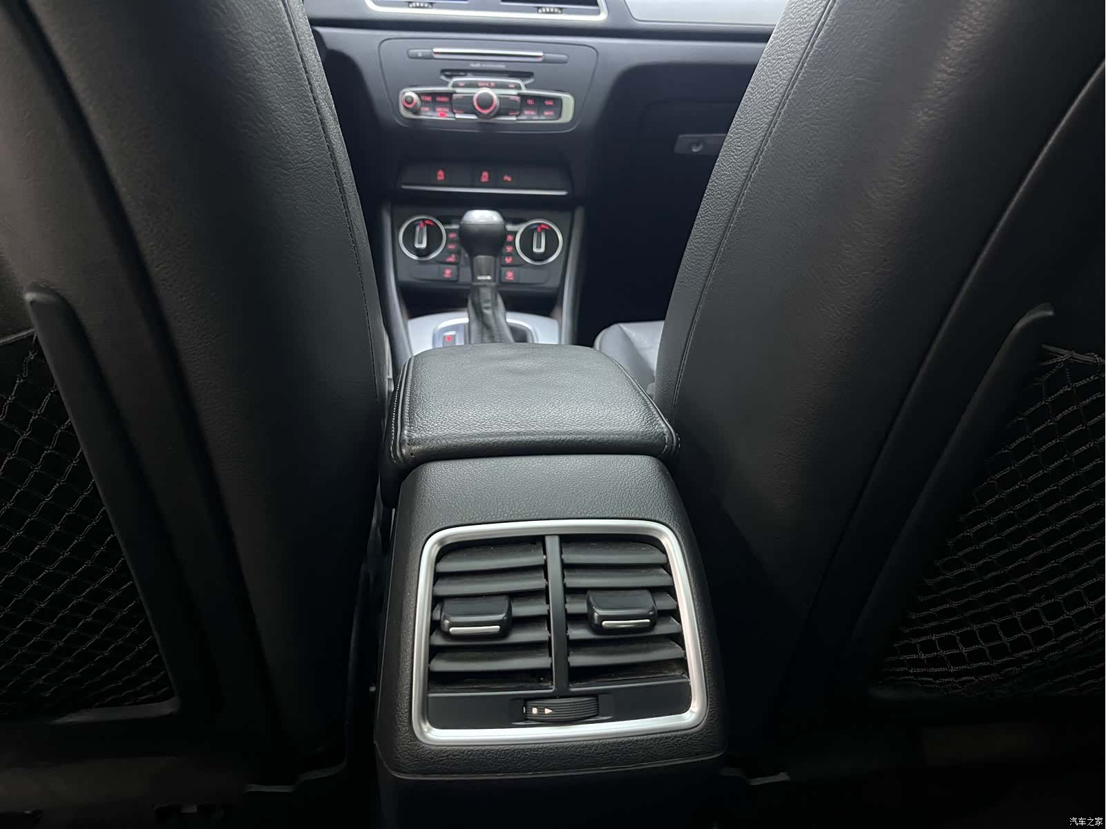 Audi Q3, 2019 10