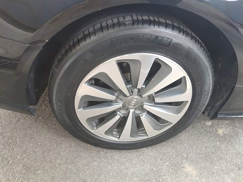 Audi A6L Audi A6L