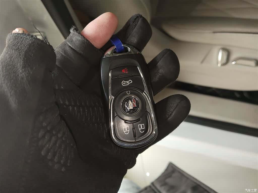 Buick GL8, 2022 18