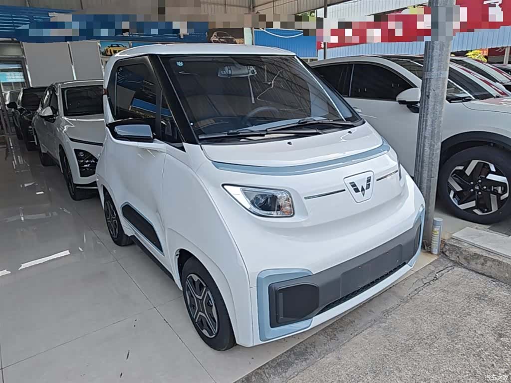 Wuling NanoEV, 2022 21