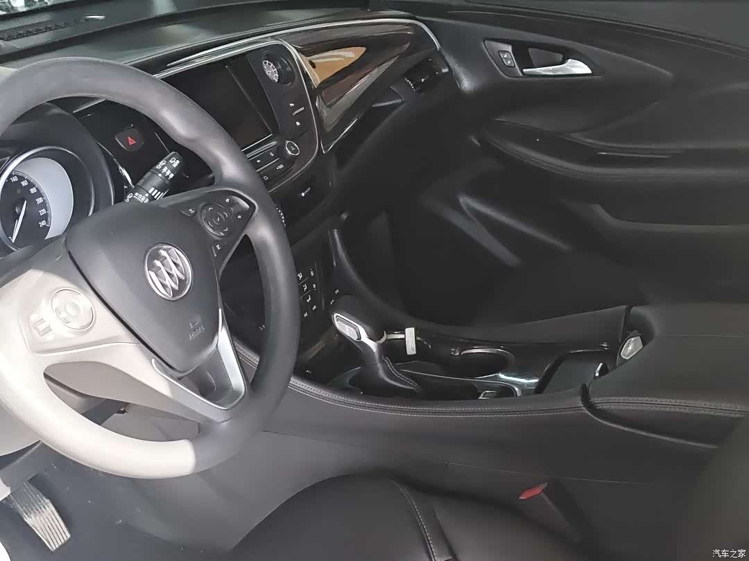 Buick Envision Plus, 2021 9
