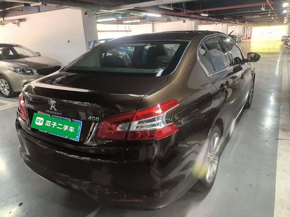 Peugeot 408