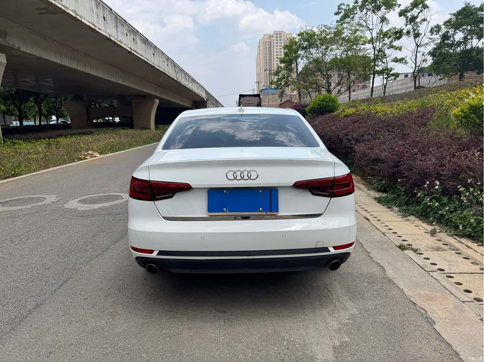 Audi A4L, 2016 6