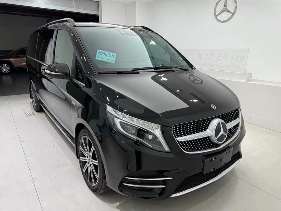 Mercedes-Benz V-class