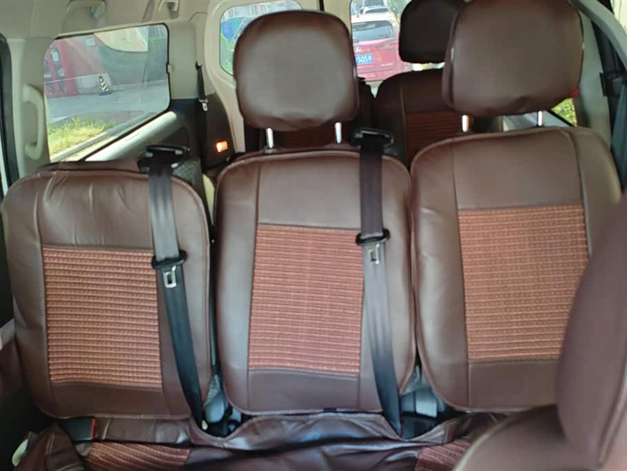 Jinbei Sea Lion King