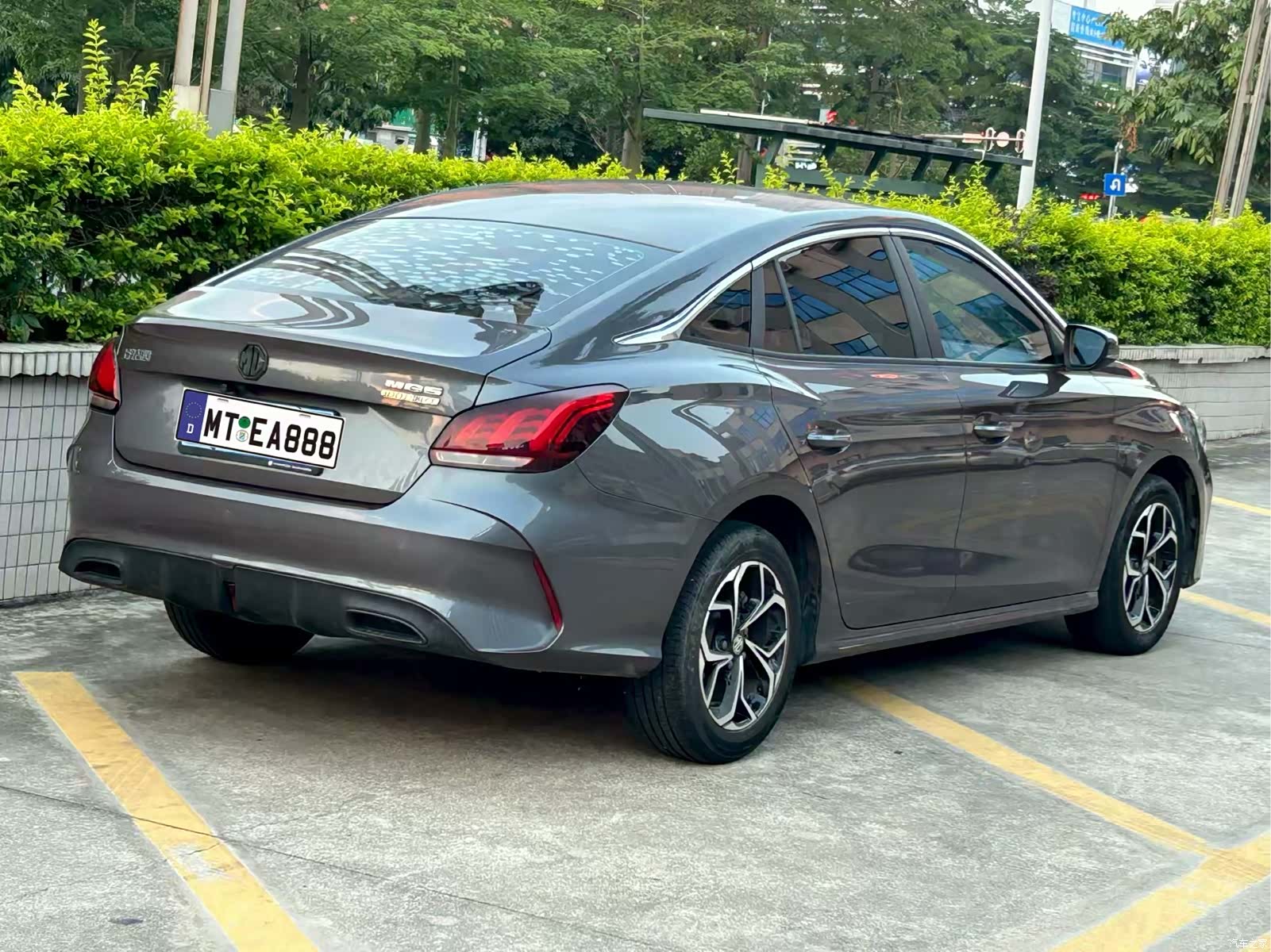 MG MG5, 2023 4