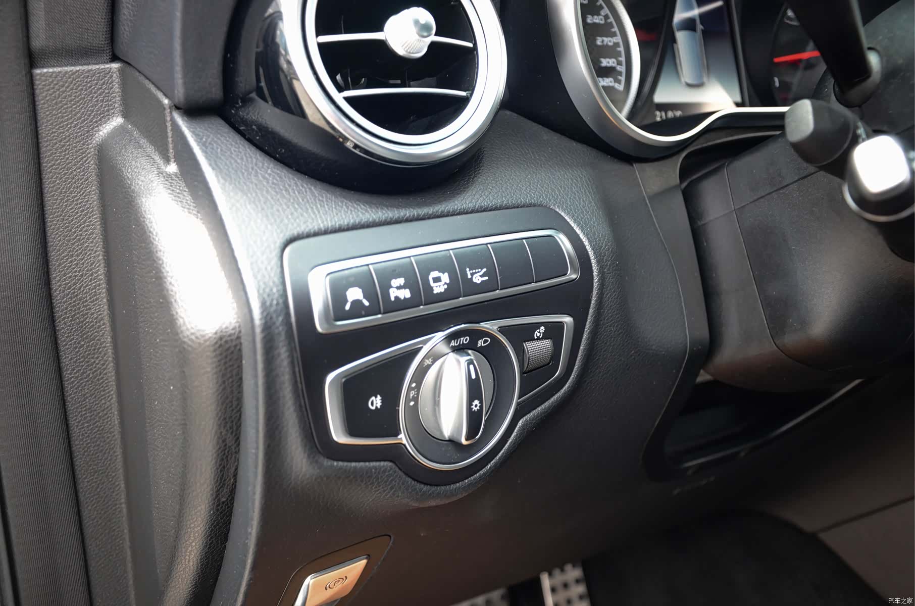 Mercedes-Benz GLC, 2019 26