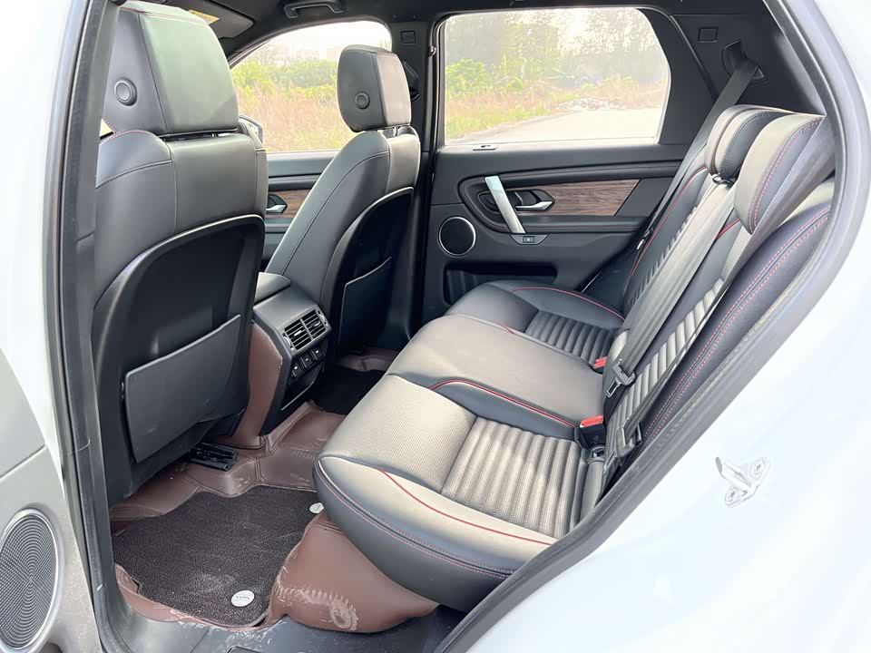 Land Rover Discover sports