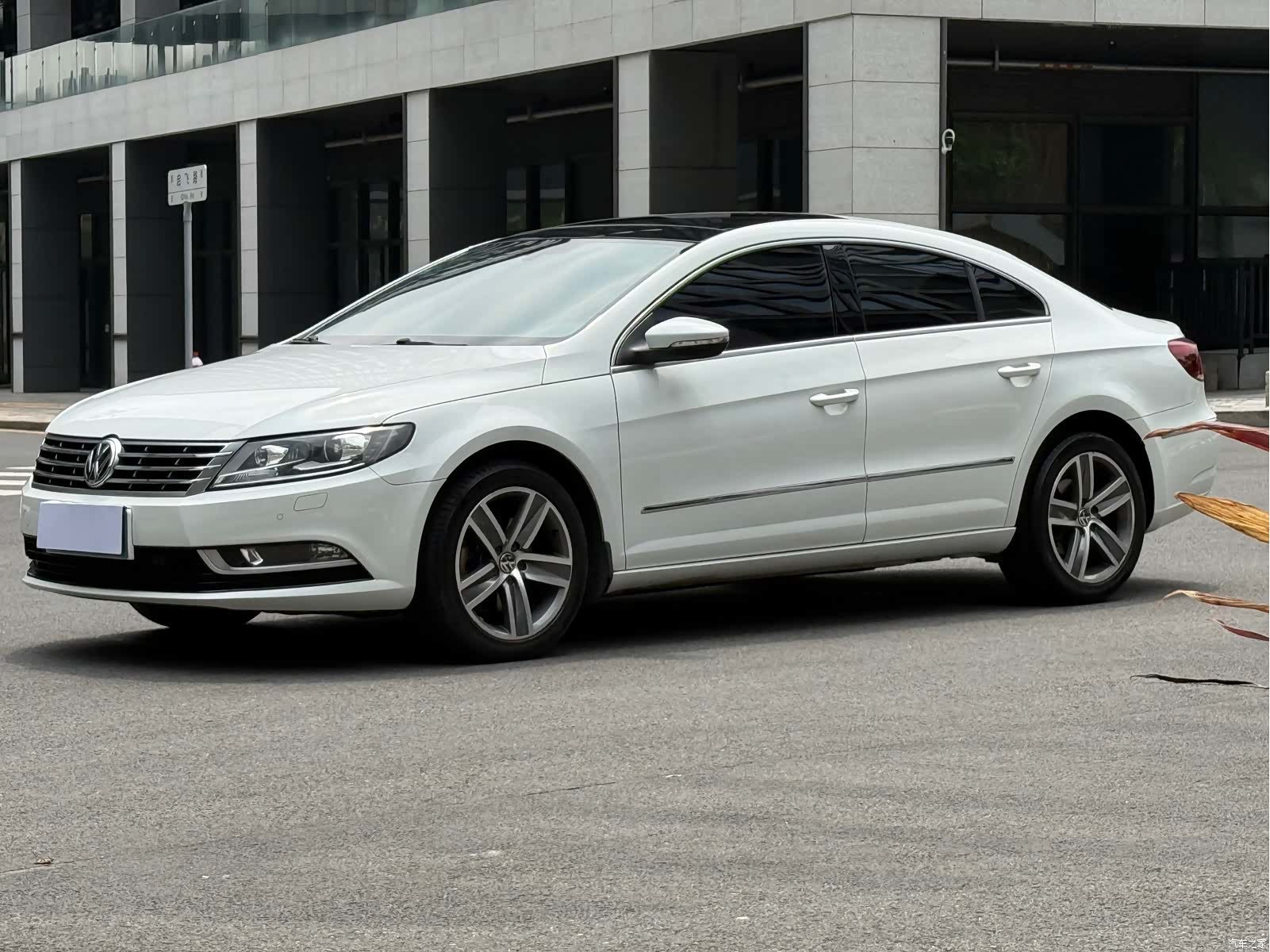 Volkswagen CC, 2016 1